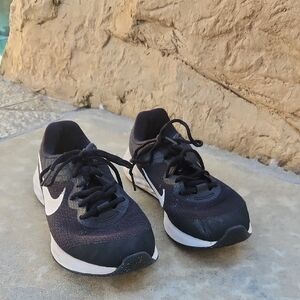 Nike Black Sneakers Shoes Size 5